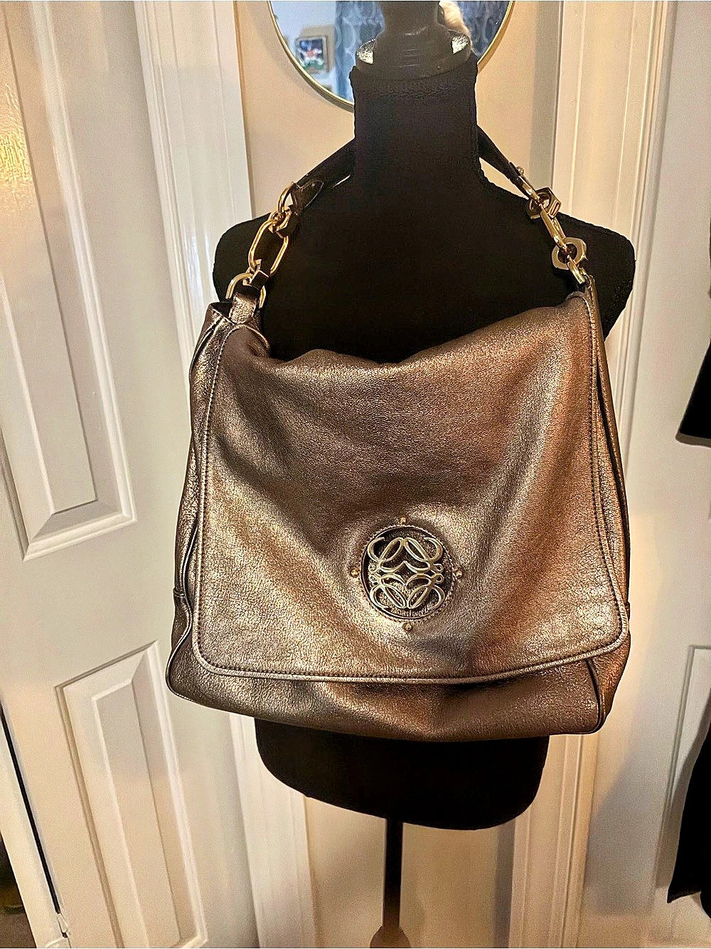 Loewe Leather Shoulder Bag in Brown
